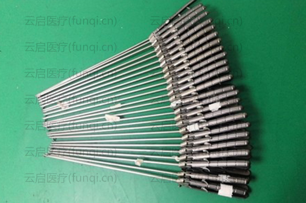 STORZ 26173 ML 持針器手柄固定螺絲缺失，撐開彈簧片缺失 維修